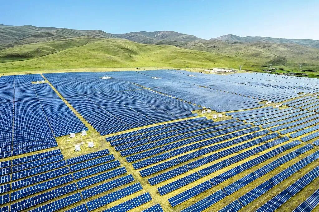 四川 劍指世界級新能源基地，2027年產業鏈營收沖刺6000億